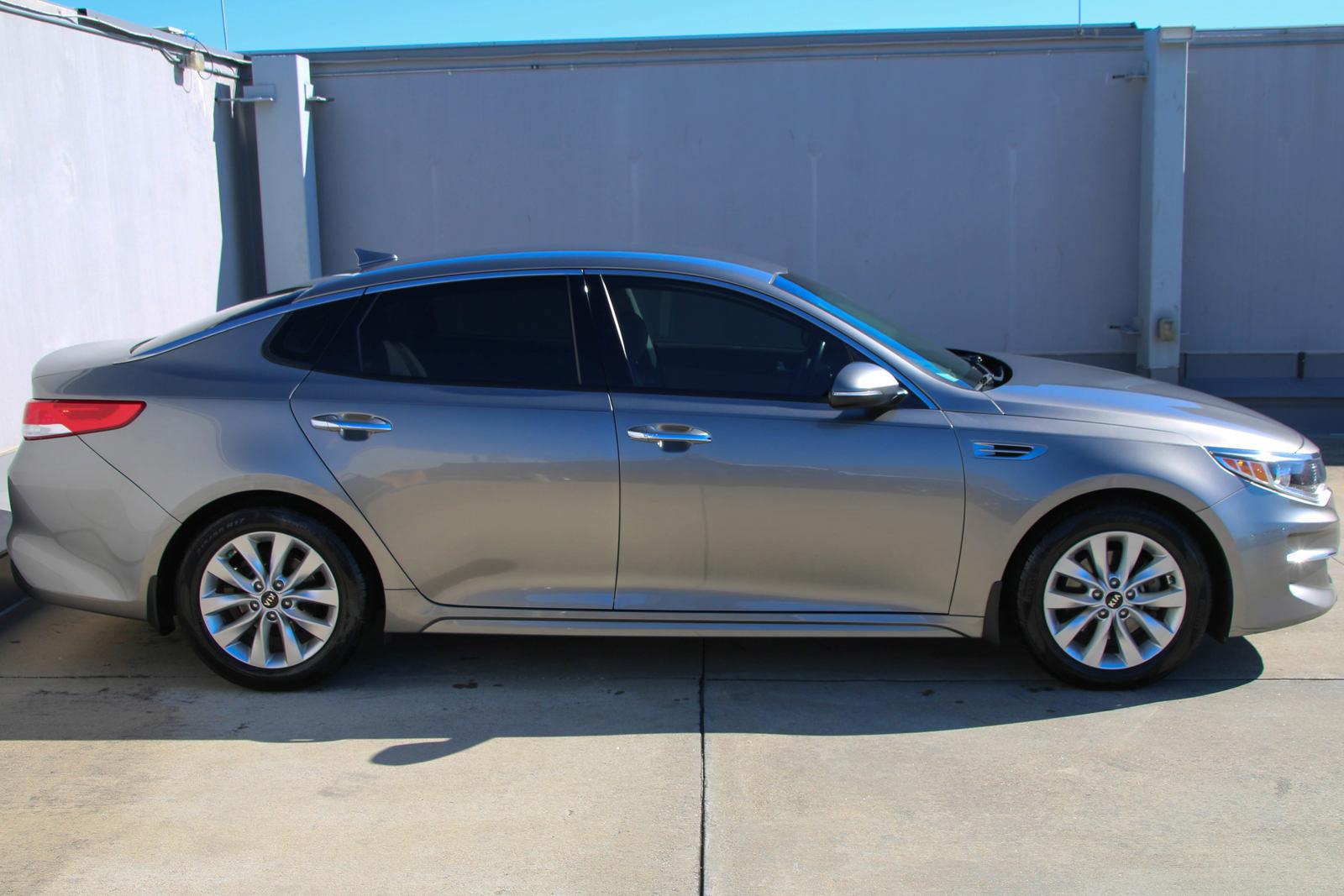 2018 Kia Optima Vehicle Photo in SUGAR LAND, TX 77478