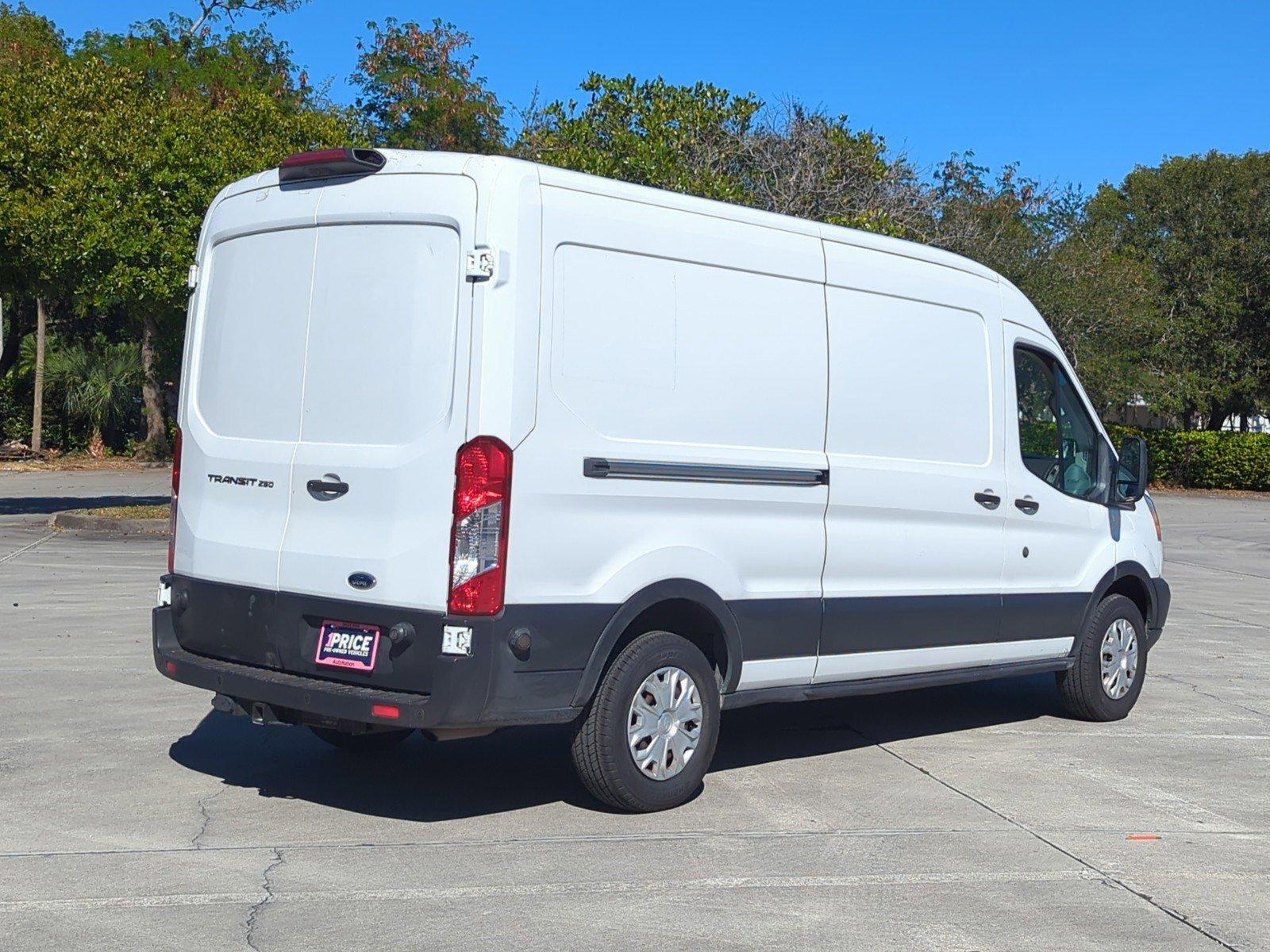 2019 Ford Transit Van Vehicle Photo in Margate, FL 33063