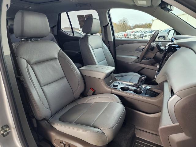 2019 Chevrolet Traverse Vehicle Photo in PARIS, TX 75460-2116