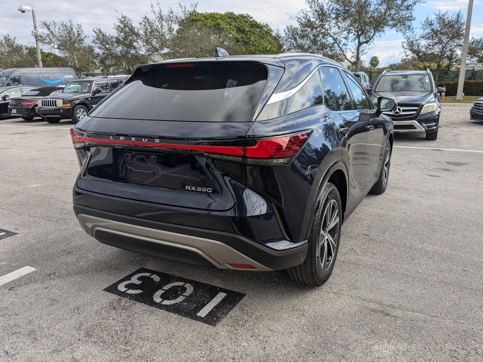 2024 Lexus RX 350 Vehicle Photo in Miami, FL 33169