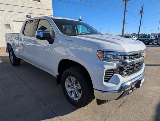 2025 Chevrolet Silverado 1500 Vehicle Photo in ENGLEWOOD, CO 80113-6708