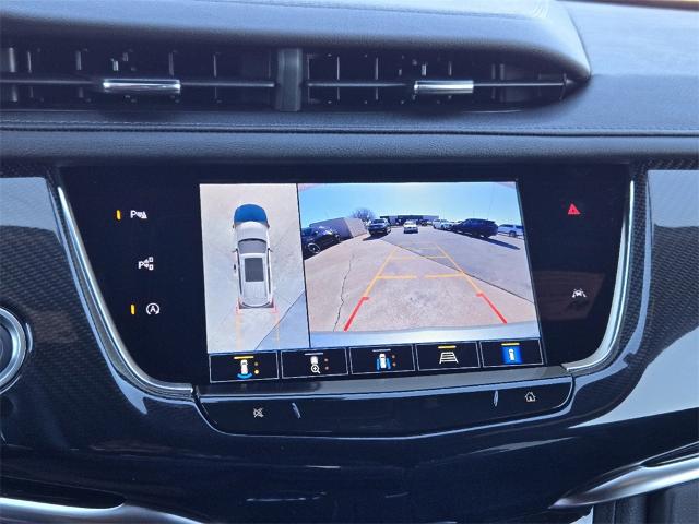 2025 Cadillac XT6 Vehicle Photo in Oklahoma City, OK 73114