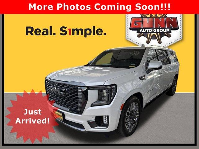 2024 GMC Yukon XL Vehicle Photo in SELMA, TX 78154-1459