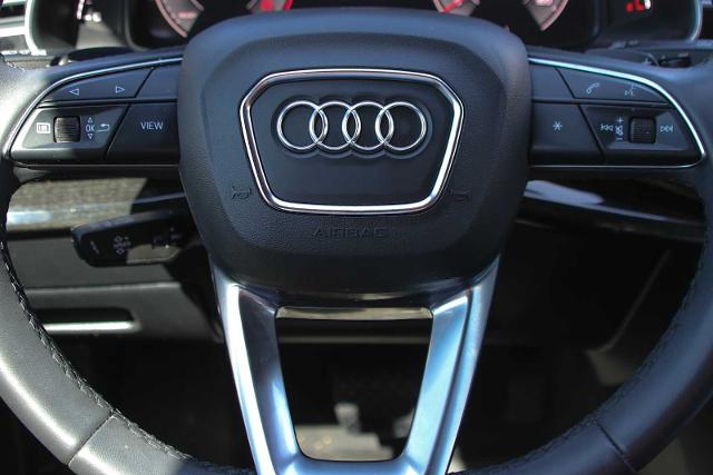 2022 Audi Q7 Vehicle Photo in SUGAR LAND, TX 77478