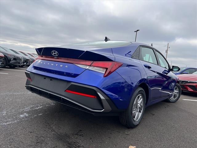 2025 Hyundai ELANTRA Vehicle Photo in Shiloh, IL 62269