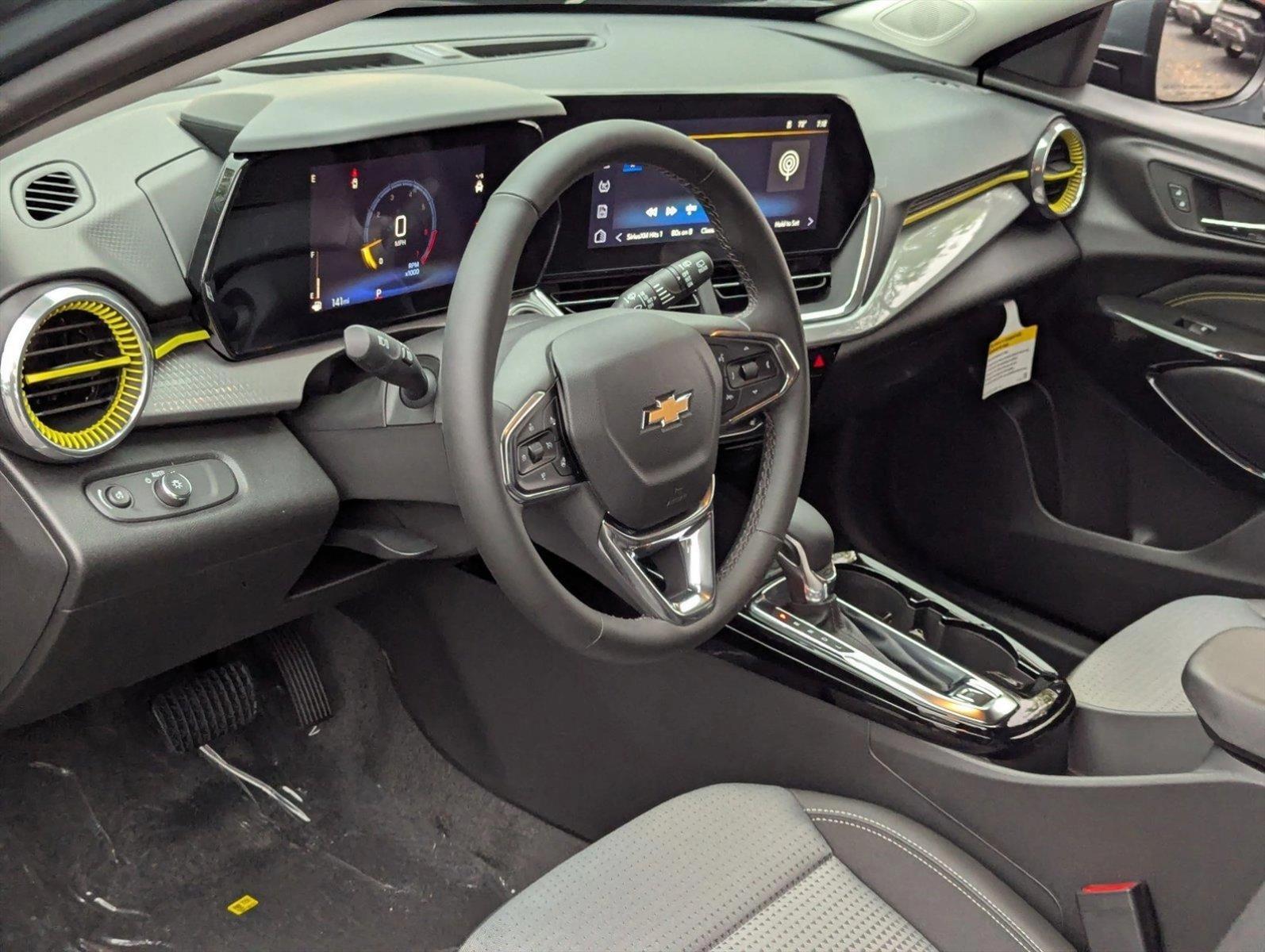 2025 Chevrolet Trax Vehicle Photo in GREENACRES, FL 33463-3207