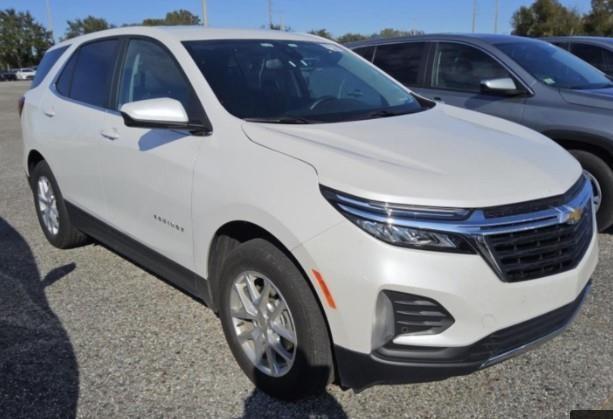 2024 Chevrolet Equinox Vehicle Photo in GREEN BAY, WI 54303-3330