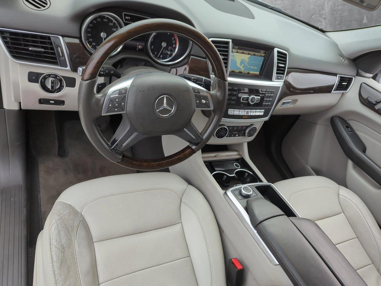 2015 Mercedes-Benz M-Class Vehicle Photo in Ft. Myers, FL 33907