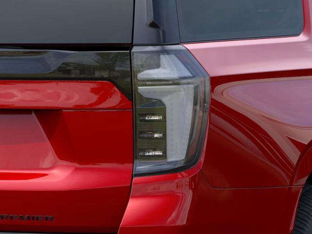 2025 Chevrolet Suburban Vehicle Photo in DANBURY, CT 06810-5034