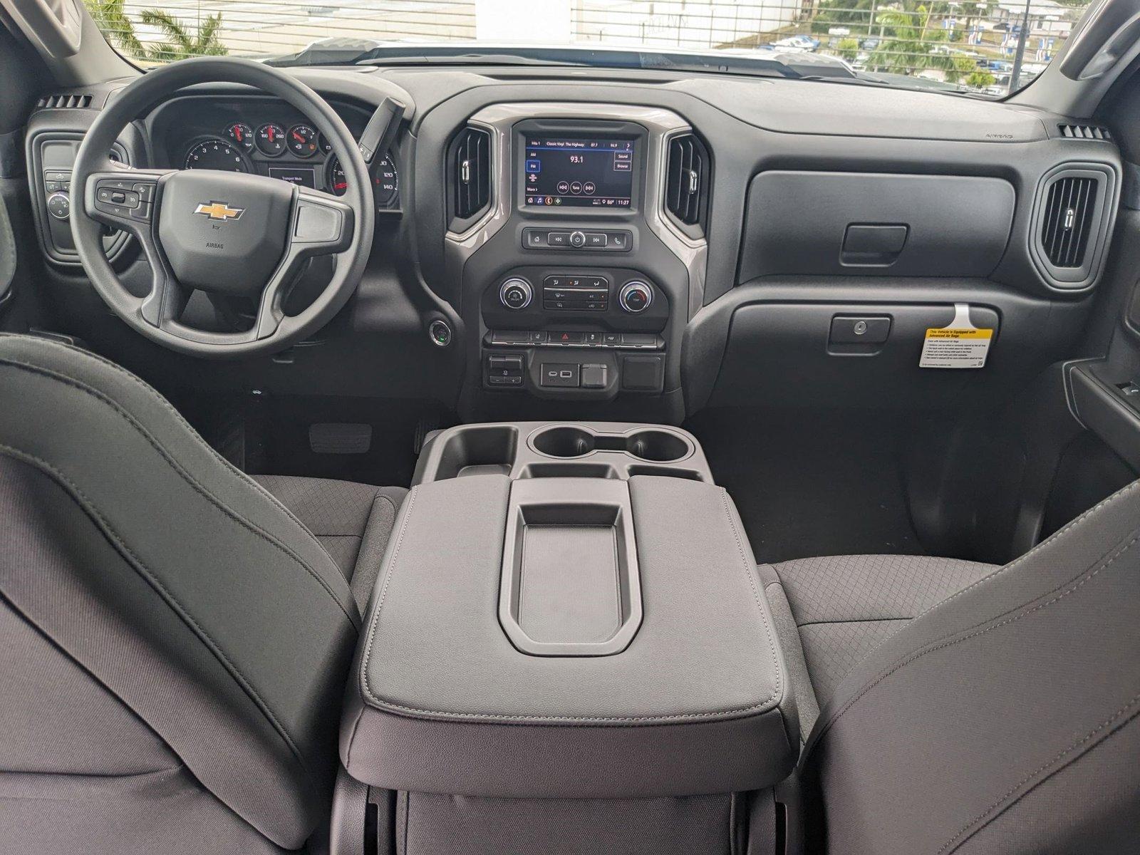 2025 Chevrolet Silverado 2500 HD Vehicle Photo in MIAMI, FL 33172-3015