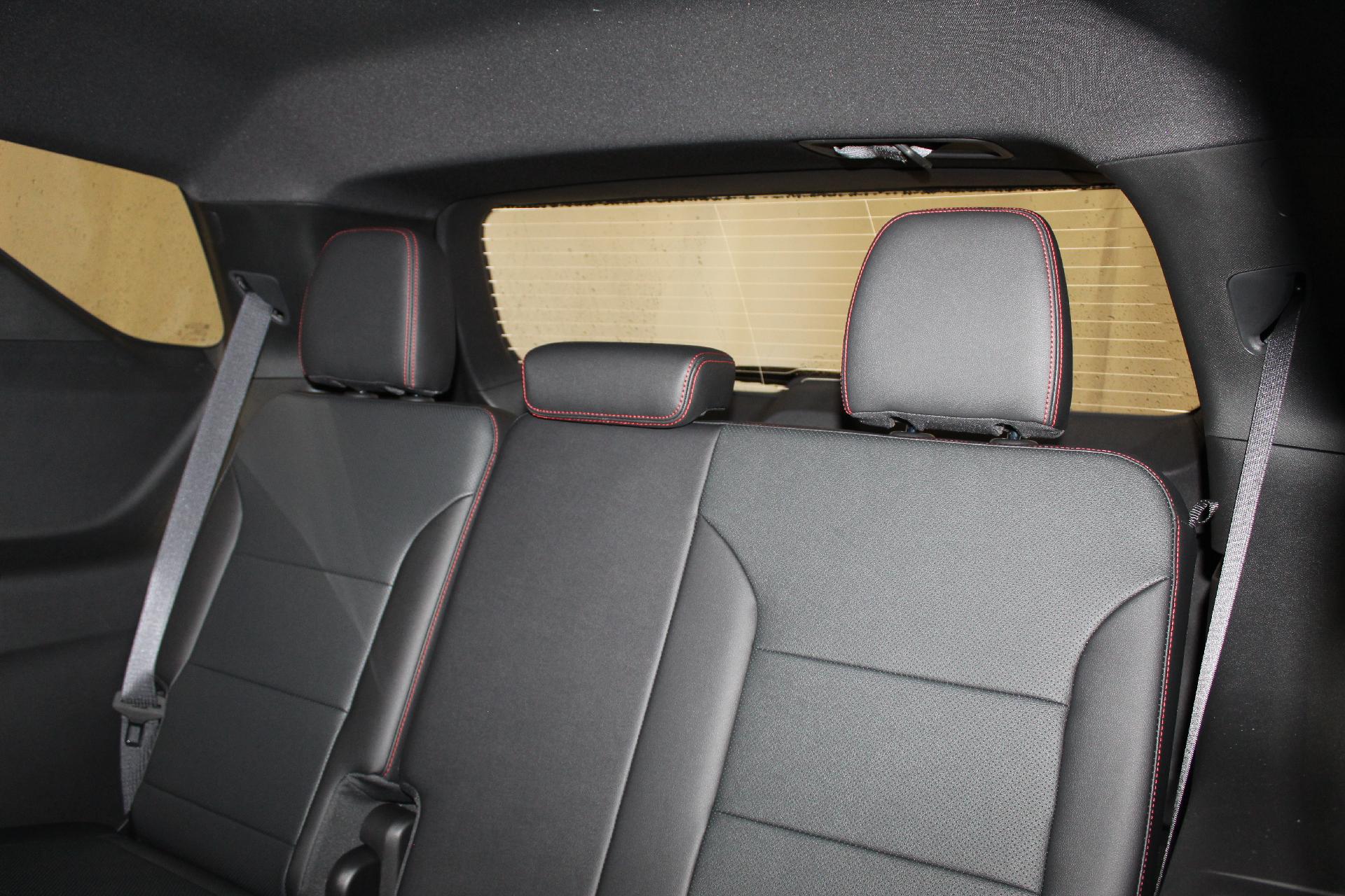 2025 Chevrolet Traverse Vehicle Photo in NORTHAMPTON, MA 01060-1120