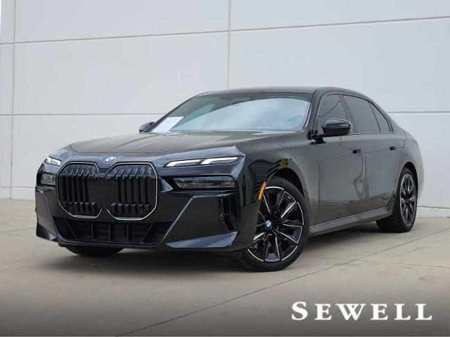 2024 BMW 740i xDrive Vehicle Photo in PLANO, TX 75024