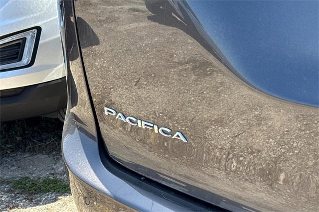 2023 Chrysler Pacifica Vehicle Photo in ELK GROVE, CA 95757-8703