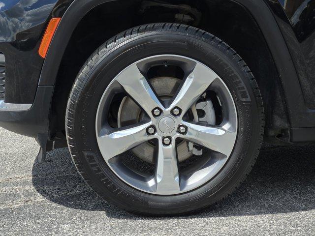2021 Jeep Grand Cherokee L Vehicle Photo in Decatur, TX 76234