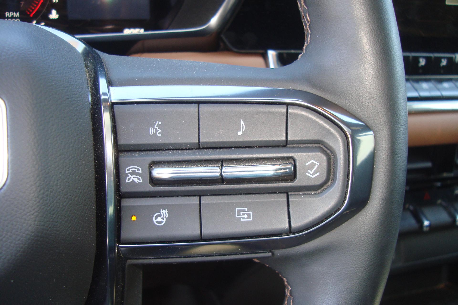 2024 GMC Canyon Vehicle Photo in PORTSMOUTH, NH 03801-4196