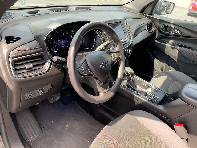 2022 Chevrolet Equinox Vehicle Photo in MOON TOWNSHIP, PA 15108-2571