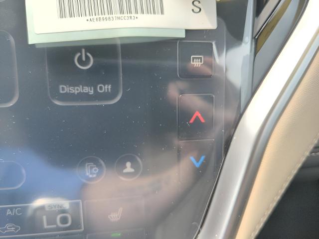 2025 Subaru Outback Vehicle Photo in Green Bay, WI 54304