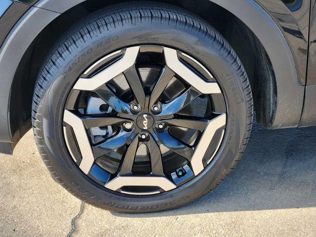 2024 Kia Telluride Vehicle Photo in DENTON, TX 76210-9321