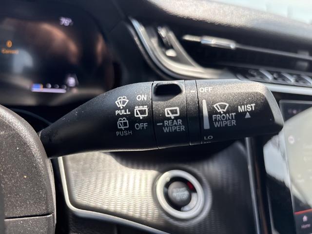 2024 Jeep Grand Cherokee Vehicle Photo in Peoria, IL 61615