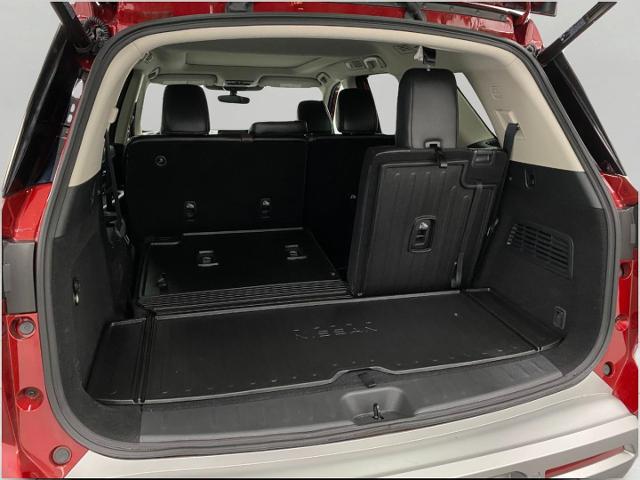 2025 Nissan Pathfinder Vehicle Photo in Appleton, WI 54913