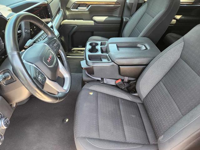 2023 GMC Sierra 1500 Vehicle Photo in DENTON, TX 76210-9321