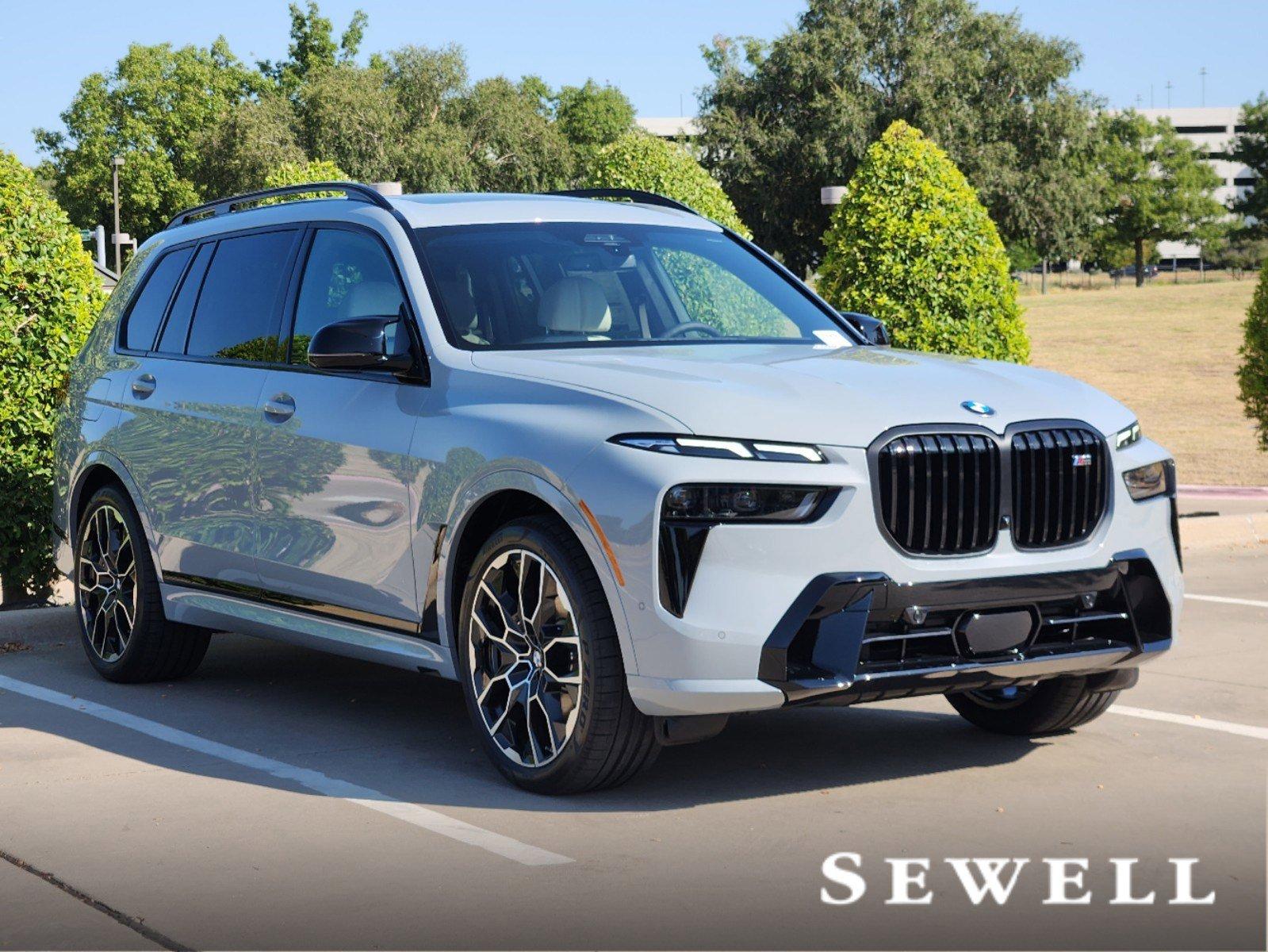 2025 BMW X7 M60i Vehicle Photo in PLANO, TX 75024