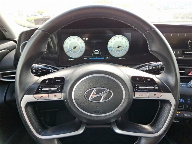 2023 Hyundai ELANTRA Vehicle Photo in New Bloomfield, PA 17068