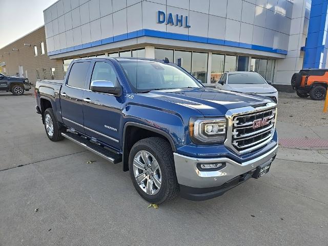 Used 2018 GMC Sierra 1500 SLT with VIN 3GTU2NEC5JG457668 for sale in Pipestone, Minnesota