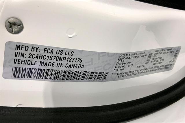 2022 Chrysler Pacifica Vehicle Photo in Kansas City, MO 64114