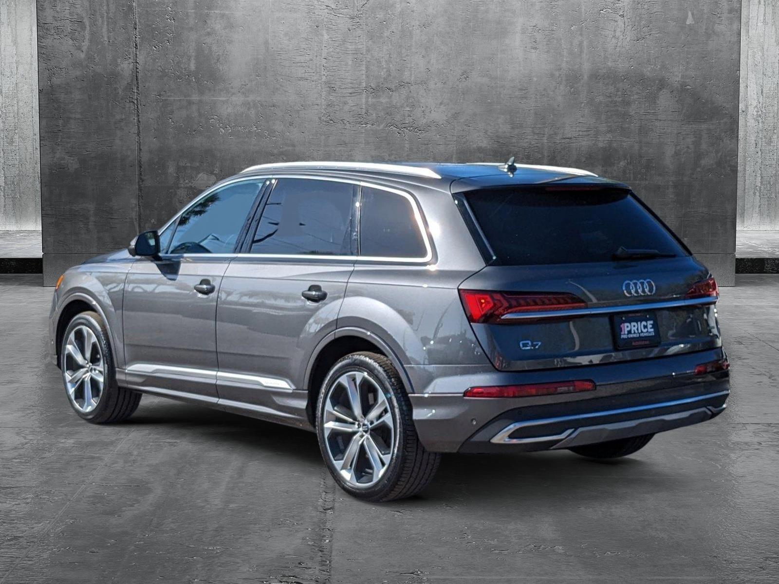 2020 Audi Q7 Vehicle Photo in Tampa, FL 33614