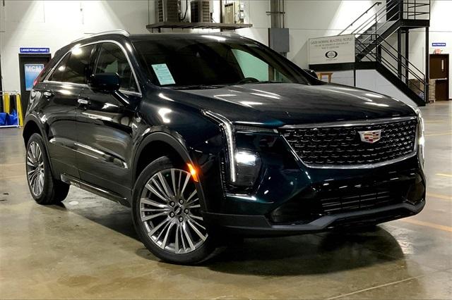 2025 Cadillac XT4 Vehicle Photo in KANSAS CITY, MO 64114-4545