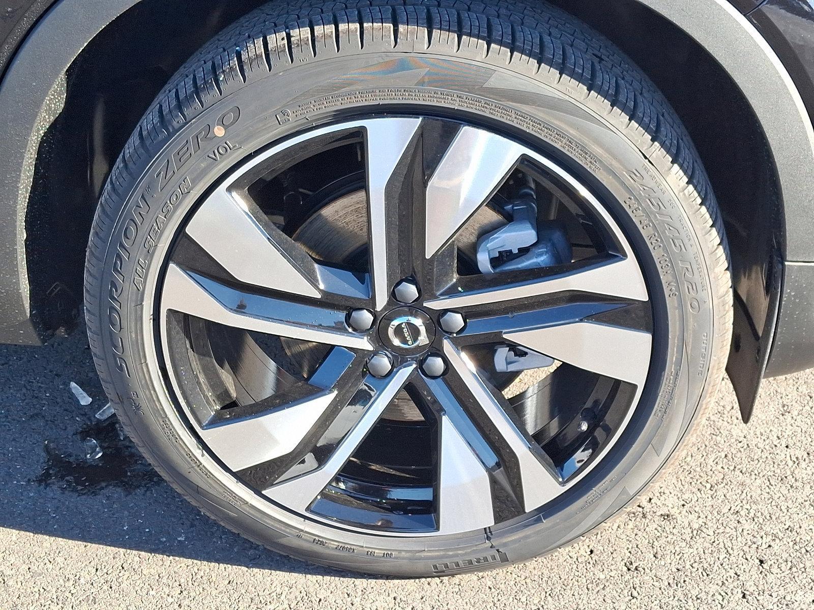 2025 Volvo XC40 Vehicle Photo in Trevose, PA 19053
