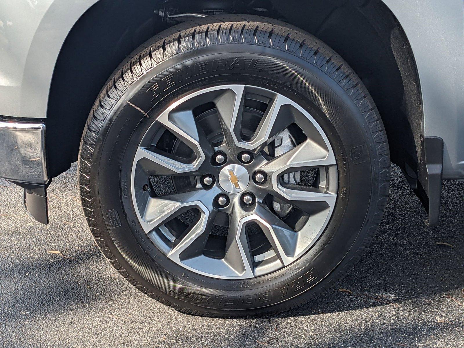 2025 Chevrolet Silverado 1500 Vehicle Photo in GREENACRES, FL 33463-3207