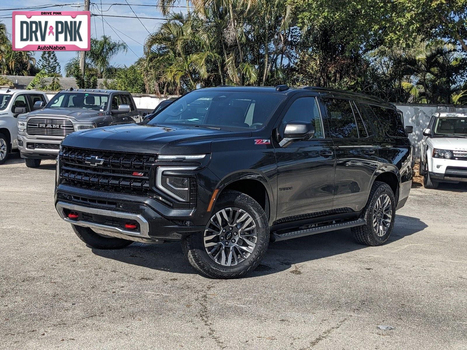 2025 Chevrolet Tahoe Vehicle Photo in GREENACRES, FL 33463-3207