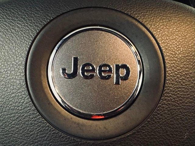 2020 Jeep Grand Cherokee Vehicle Photo in MEDINA, OH 44256-9631