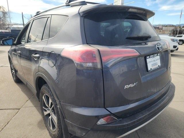 2018 Toyota RAV4 Vehicle Photo in ENGLEWOOD, CO 80113-6708