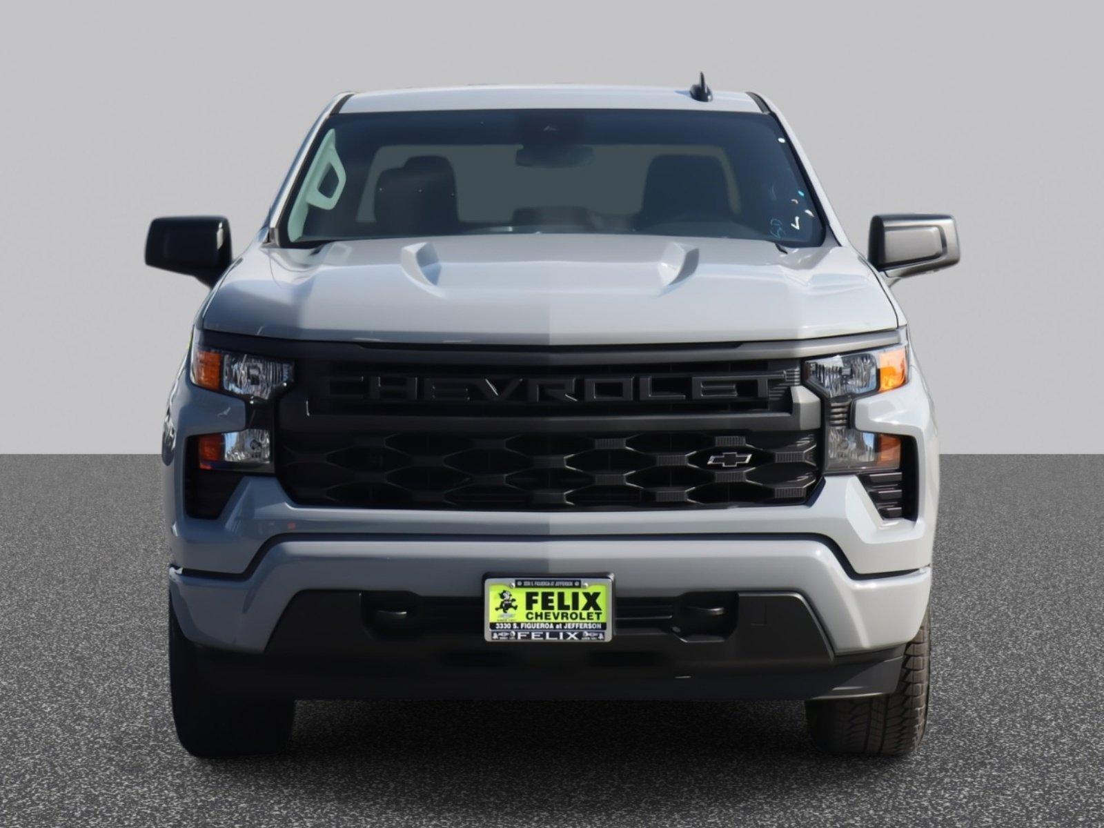 2025 Chevrolet Silverado 1500 Vehicle Photo in LOS ANGELES, CA 90007-3794