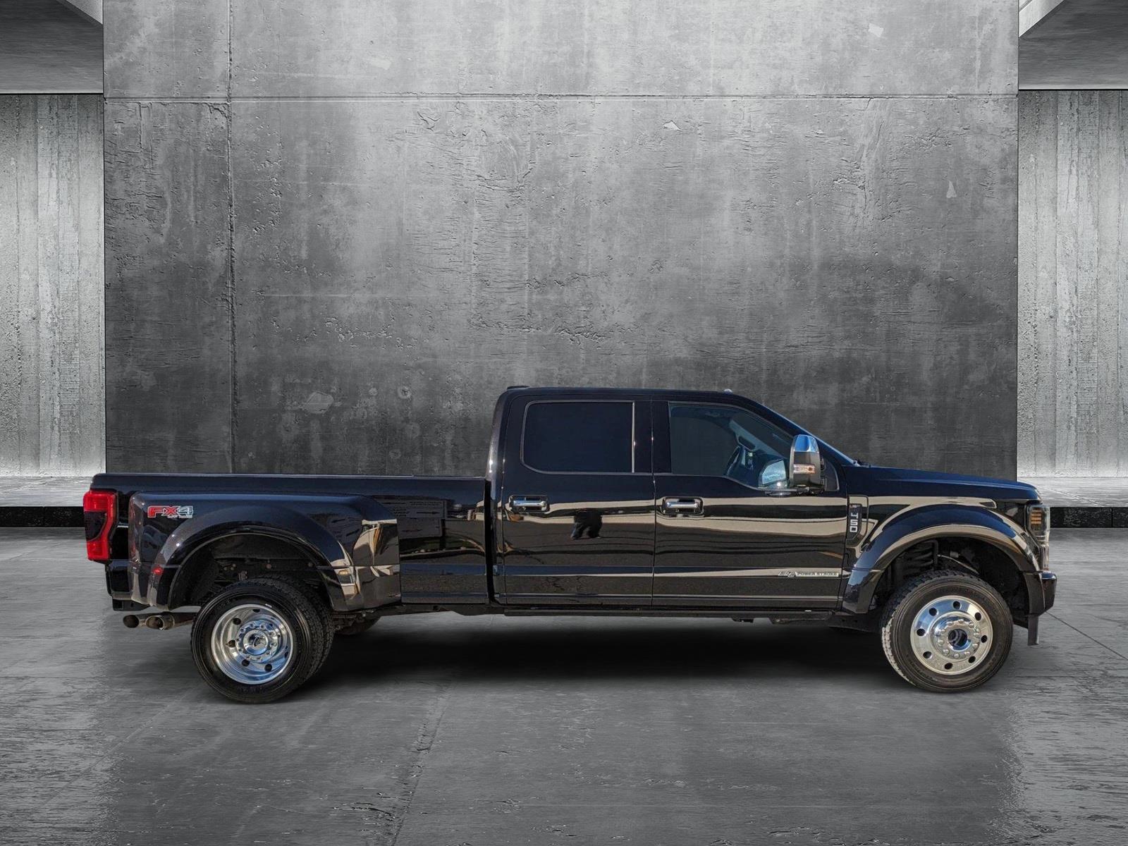 2020 Ford Super Duty F-450 DRW Vehicle Photo in Bethesda, MD 20852