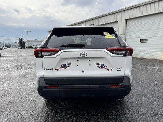 2019 Toyota RAV4 Vehicle Photo in Mechanicsburg, PA 17050-1707