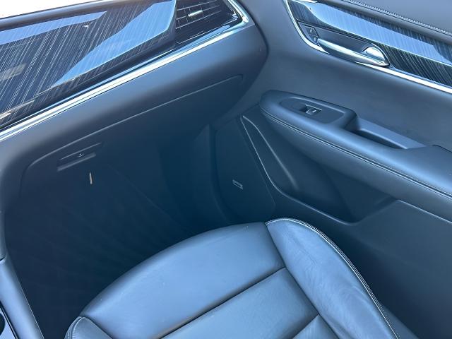 2021 Cadillac XT6 Vehicle Photo in MADISON, WI 53713-3220