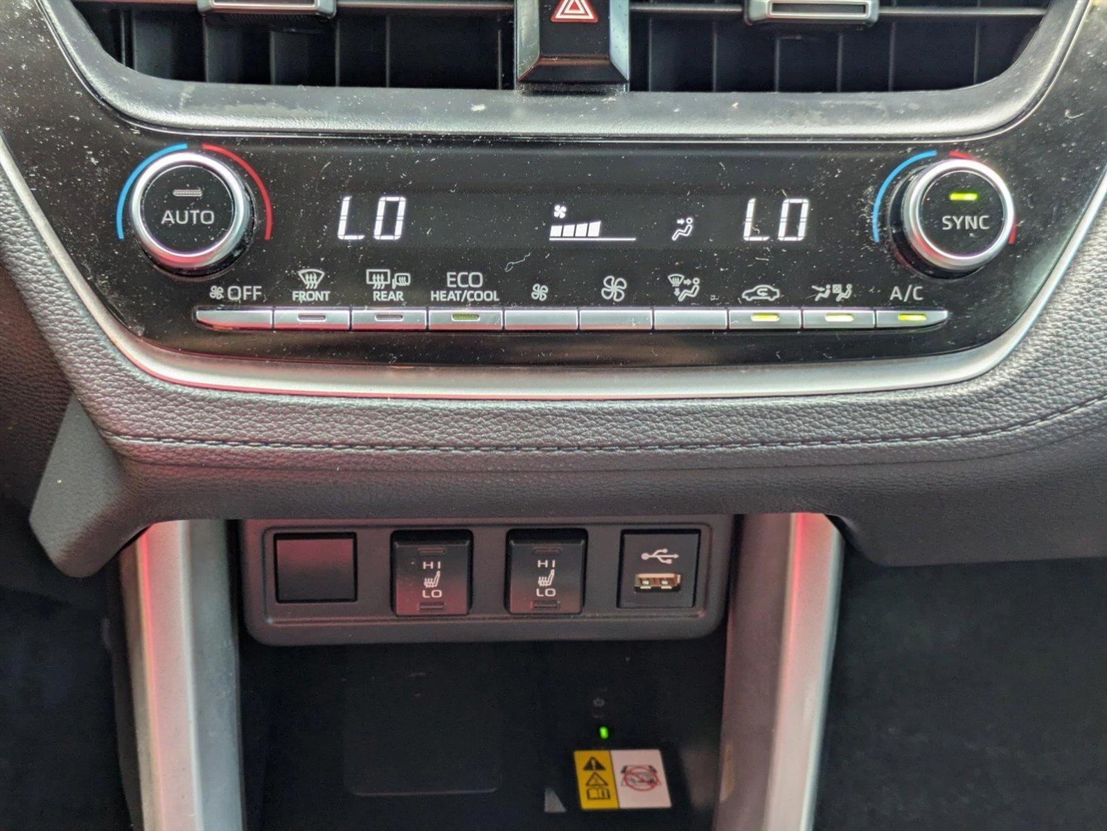 2022 Toyota Corolla Cross Vehicle Photo in GREENACRES, FL 33463-3207
