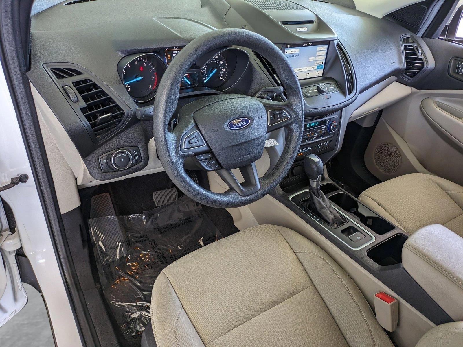 2017 Ford Escape Vehicle Photo in Bradenton, FL 34207