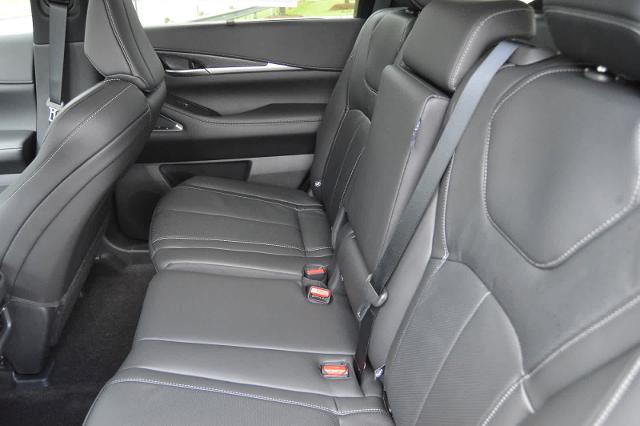 2025 INFINITI QX60 Vehicle Photo in Houston, TX 77090