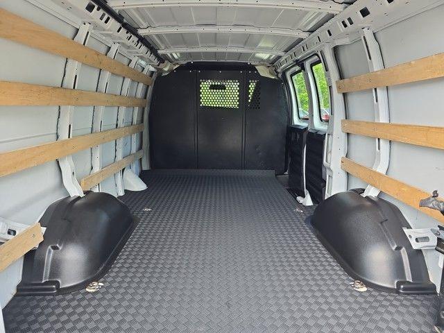 2023 Chevrolet Express Cargo Van Vehicle Photo in Pleasant Hills, PA 15236