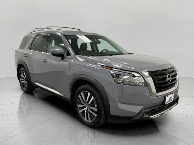 2022 Nissan Pathfinder Vehicle Photo in Appleton, WI 54913