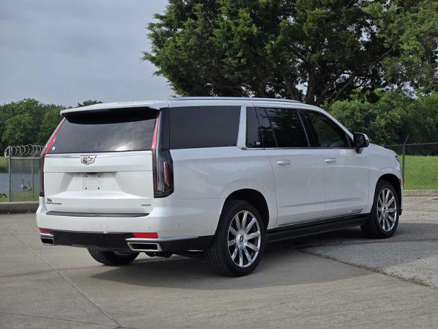 2021 Cadillac Escalade ESV Vehicle Photo in DENTON, TX 76210-9321