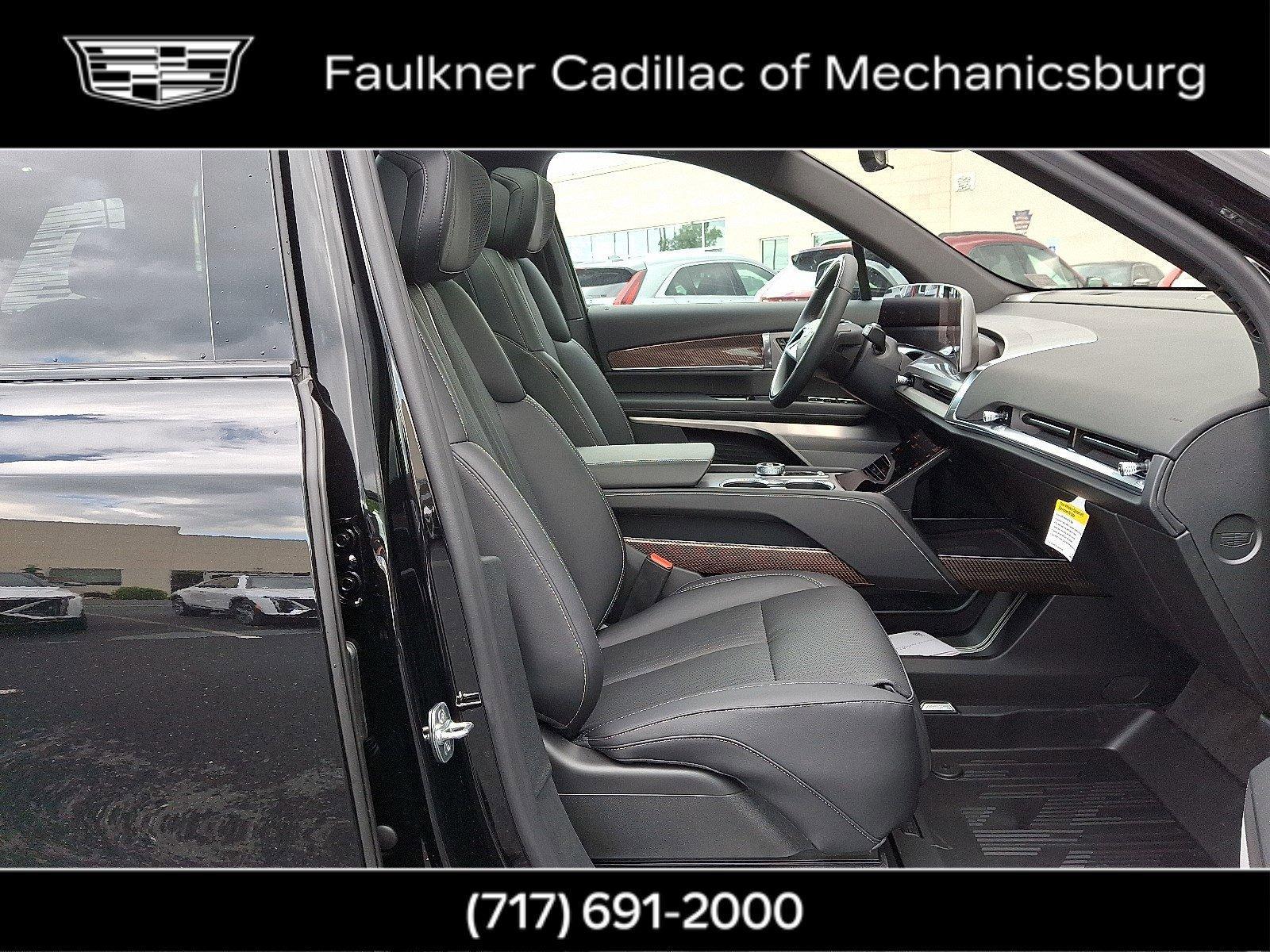 2026 Cadillac VISTIQ Vehicle Photo in MECHANICSBURG, PA 17050-1707