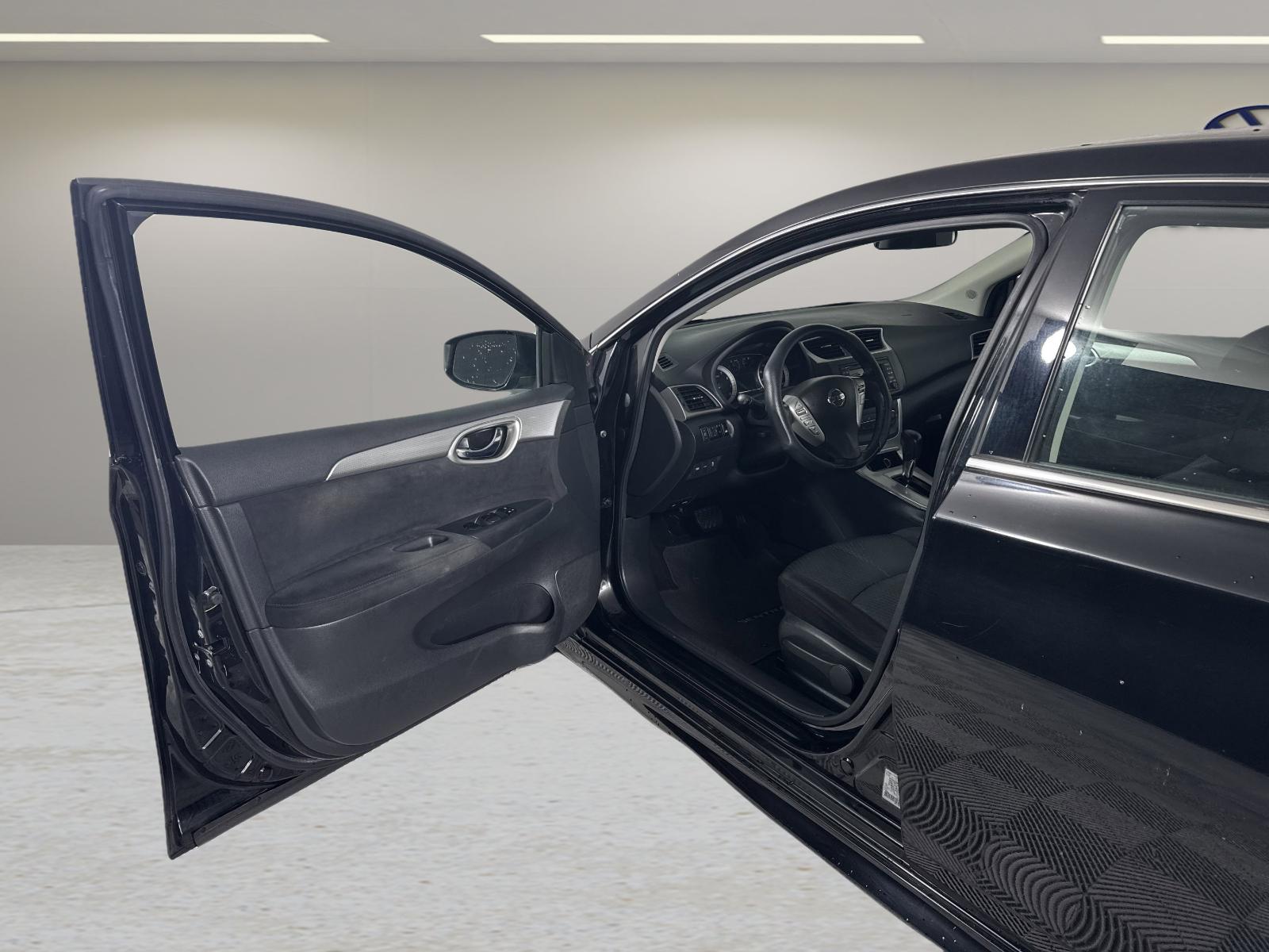 2015 Nissan Sentra Vehicle Photo in Georgetown, TX 78626