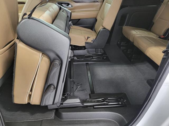 2023 Chevrolet Suburban Vehicle Photo in NEENAH, WI 54956-2243