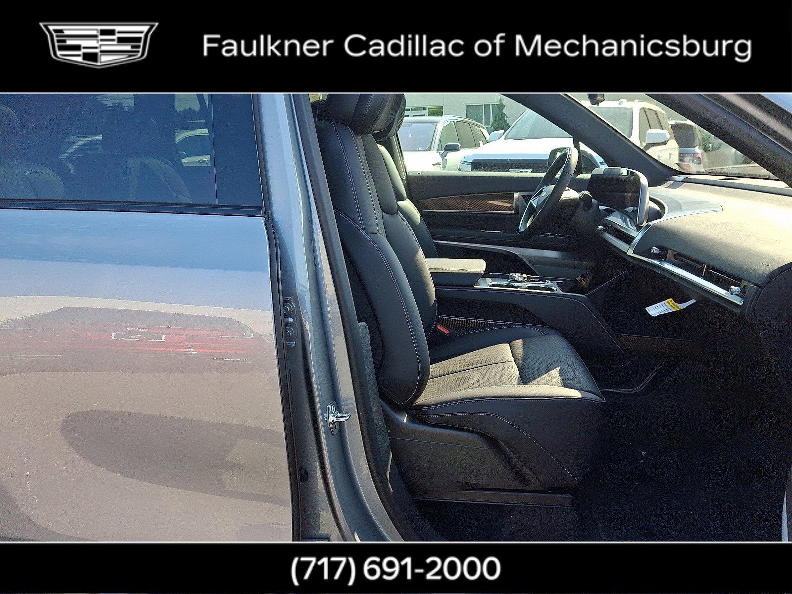2026 Cadillac VISTIQ Vehicle Photo in MECHANICSBURG, PA 17050-1707